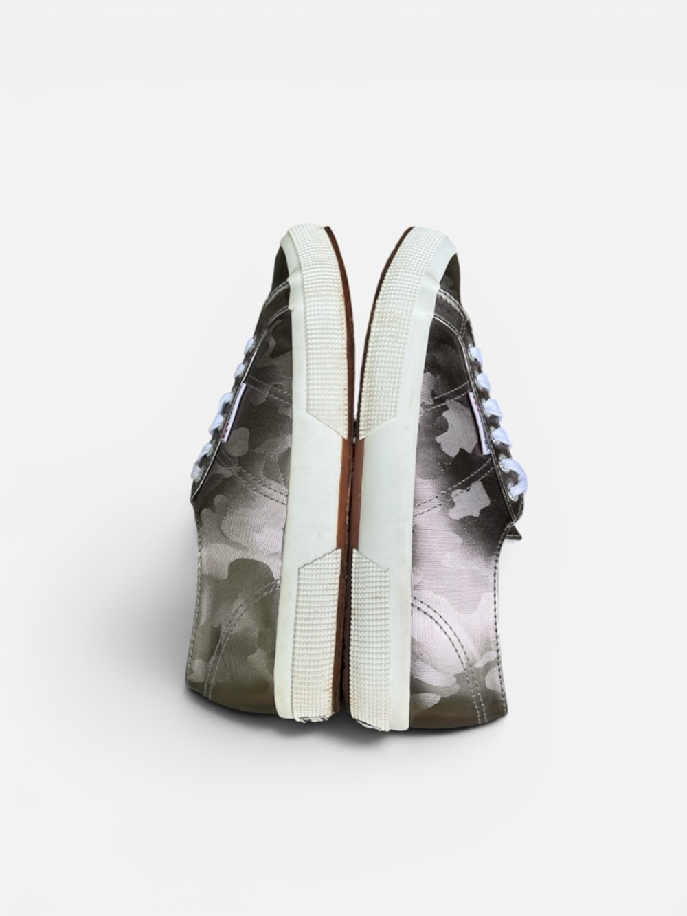 Superga 2750 Army Chrome Sneaker in Silver Camo Size EU 39; W’s 8; M’s 6 1/2 - Picture 9 of 13